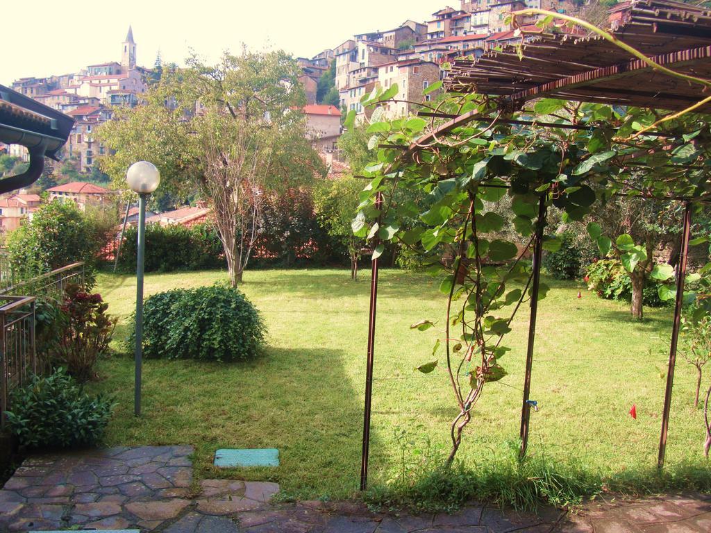 La Felice Casa Di Nonno Battistino Apartment Априкале Стая снимка
